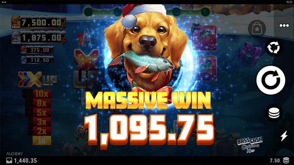 Massive Win screen in Bass Cash Christmas X UP slot displaying a &euro;1,095.75 payout.